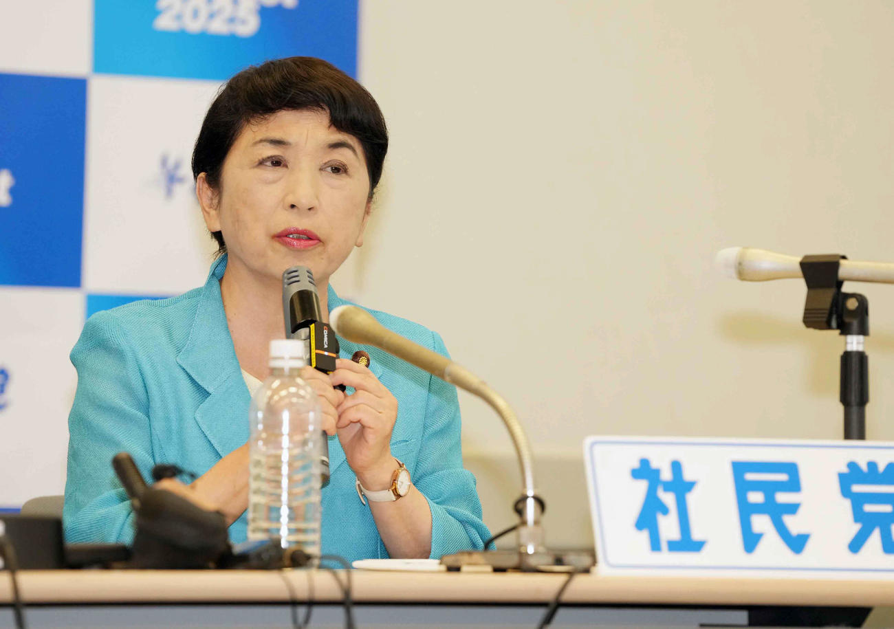 記者会見に臨む社民党の福島瑞穂党首（2025年6月撮影）