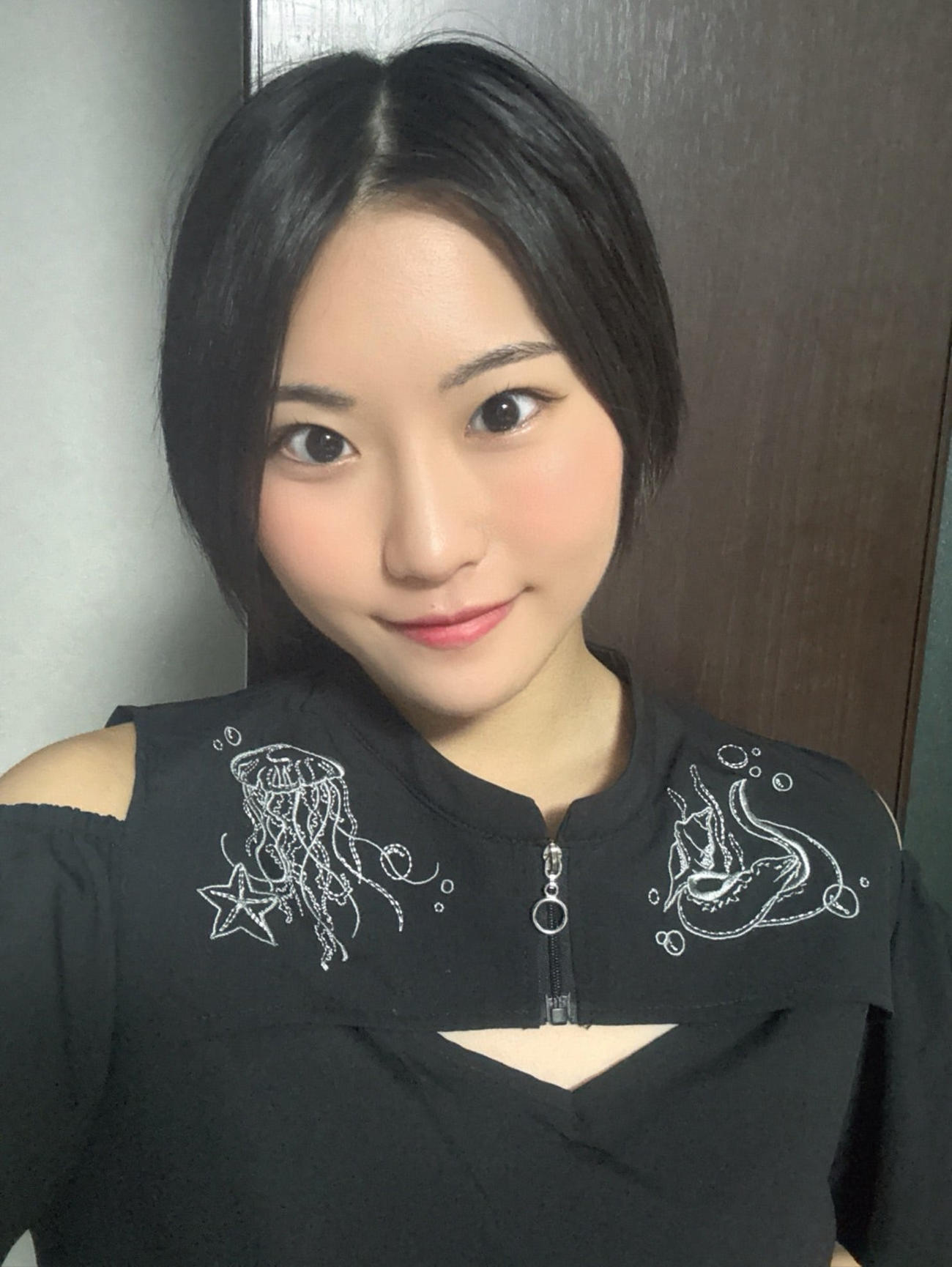 期日前投票を行った吉田姫杷（ロージークロニクルブログから）