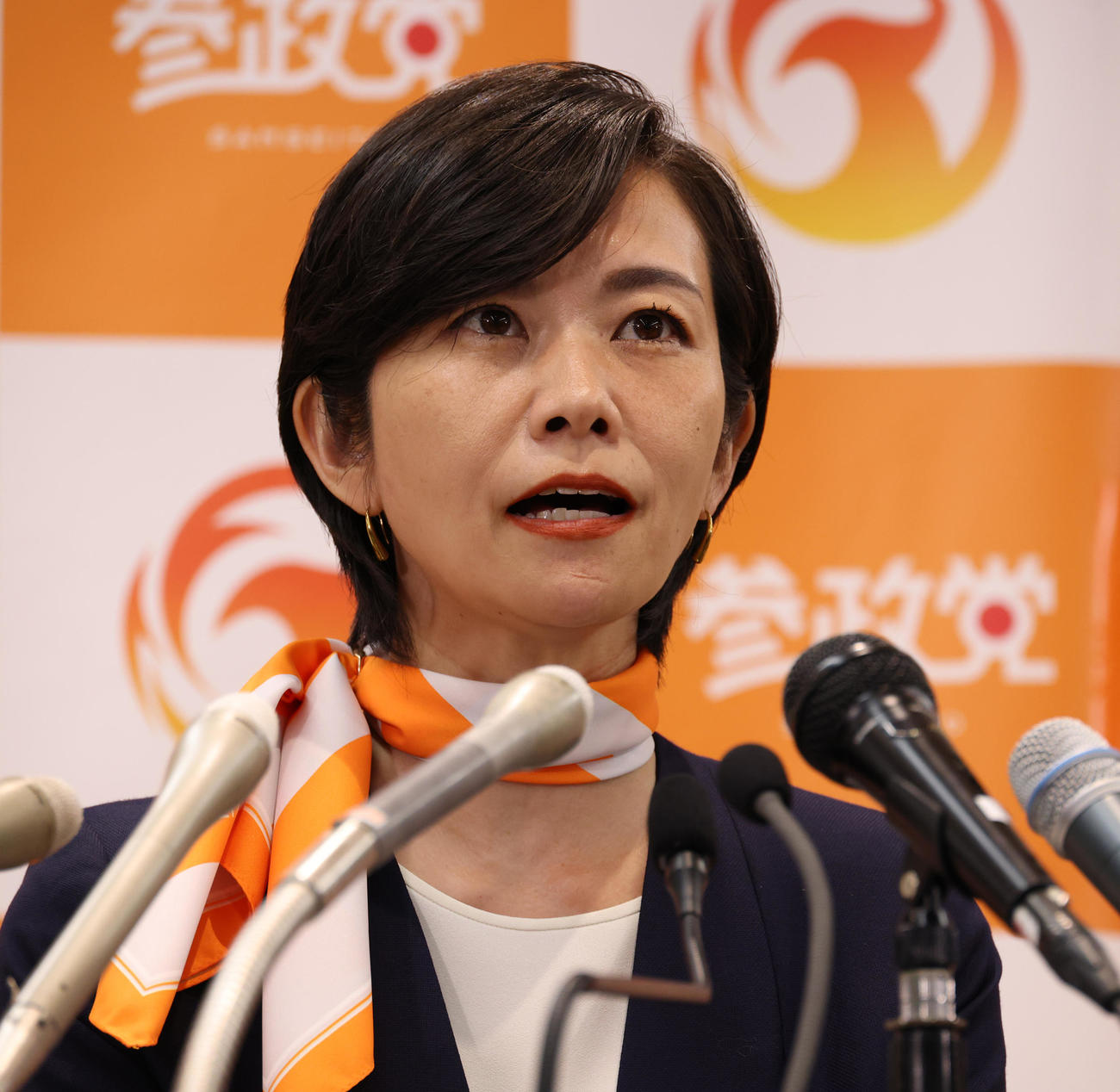 会見を行う参政党梅村みずほ氏（撮影・中島郁夫）