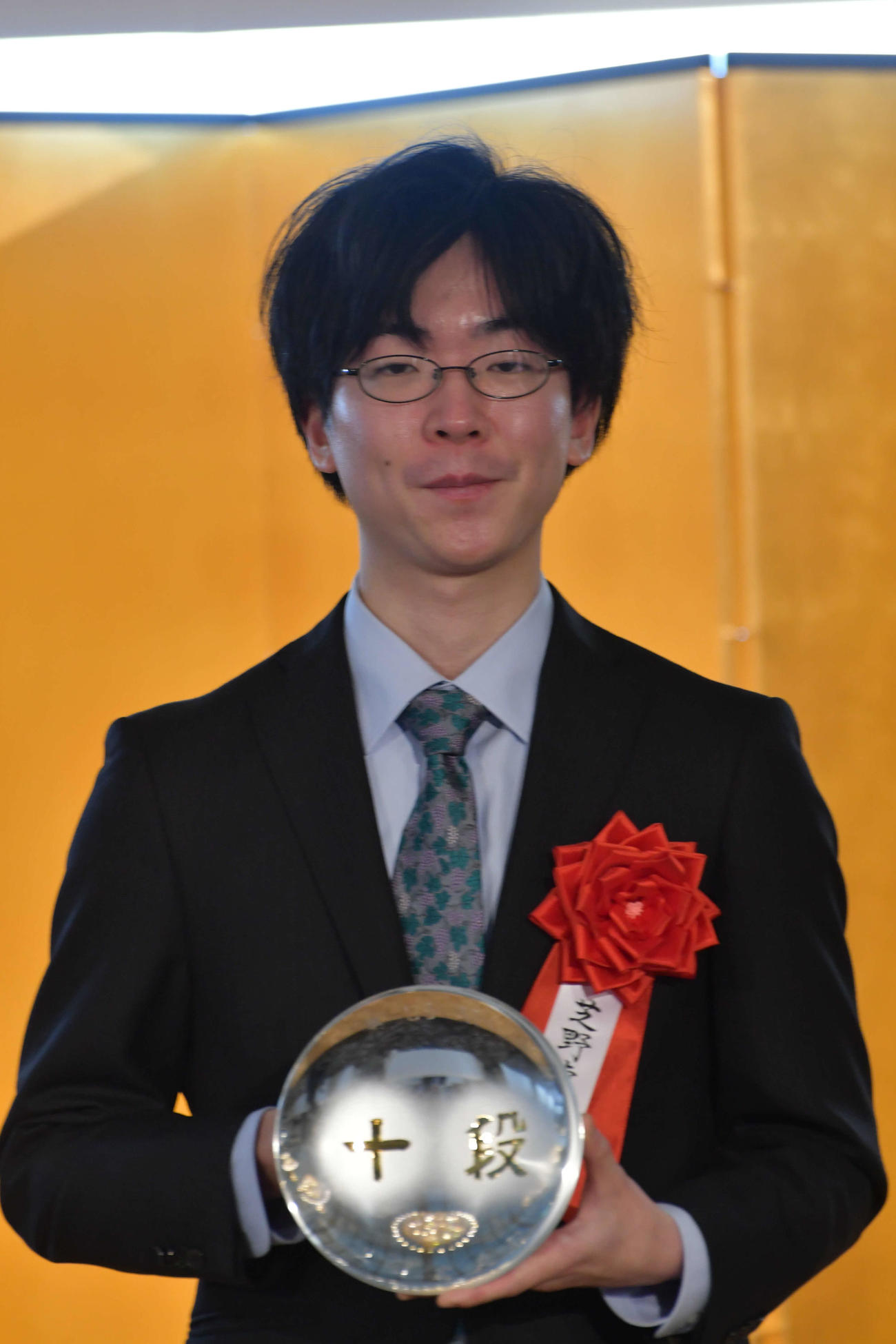芝野虎丸十段（2025年6月撮影）