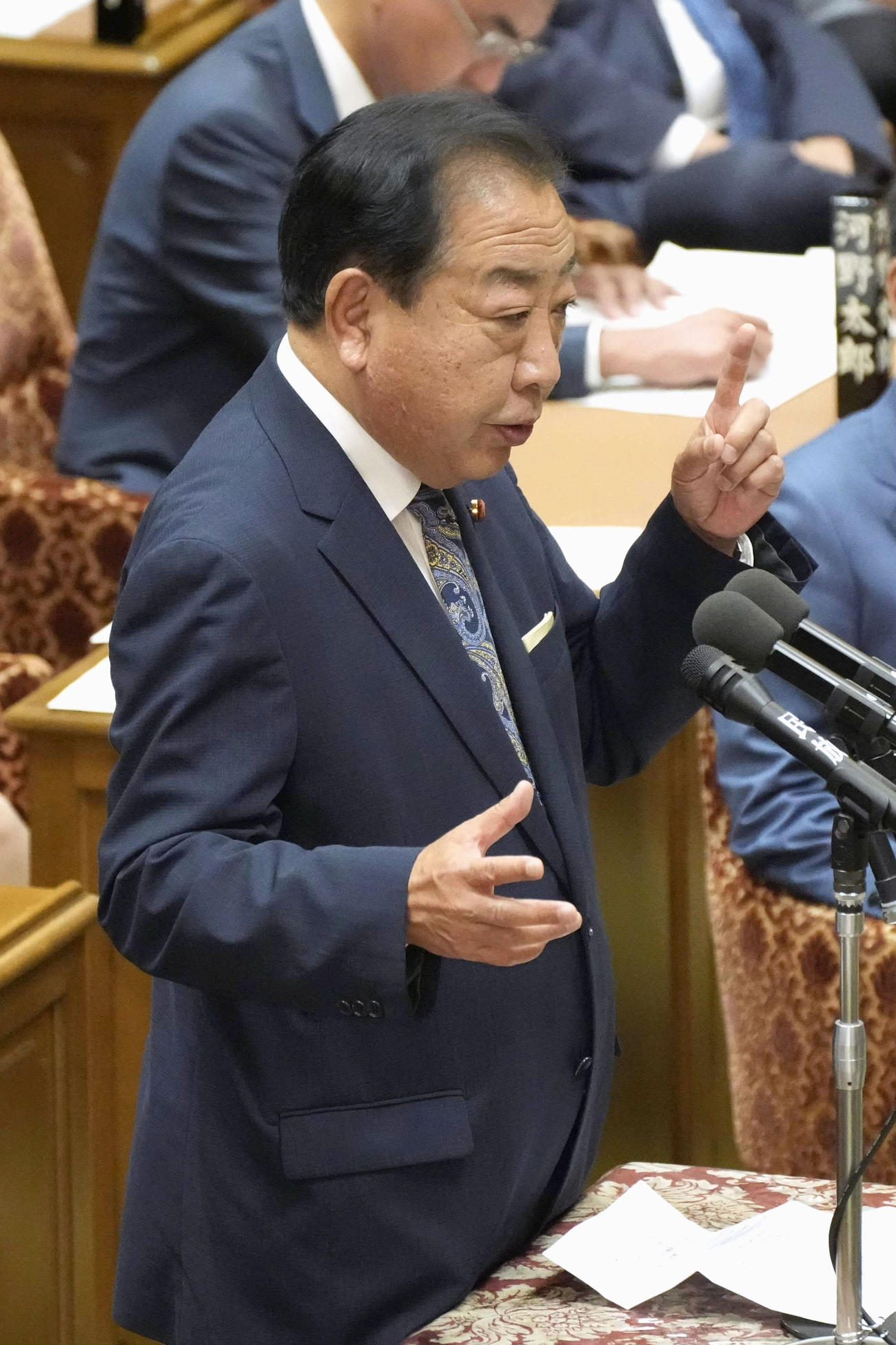 衆院予算委の集中審議で質問する立憲民主党の野田代表＝4日午前（共同）