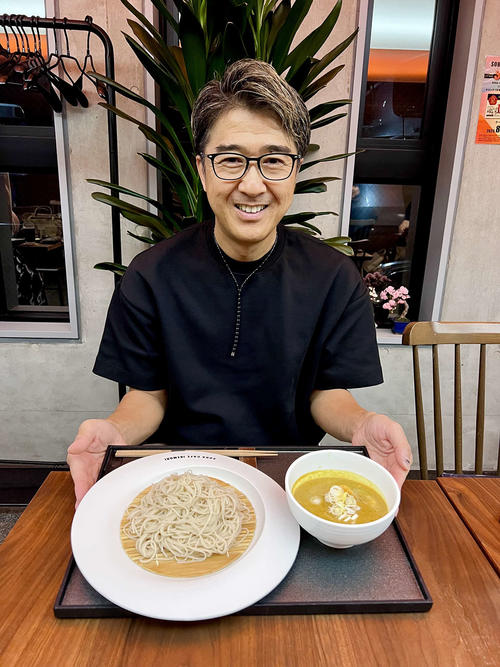 池森秀一、11回も公演を行った武道館にそば店を28日オープン 音楽の
