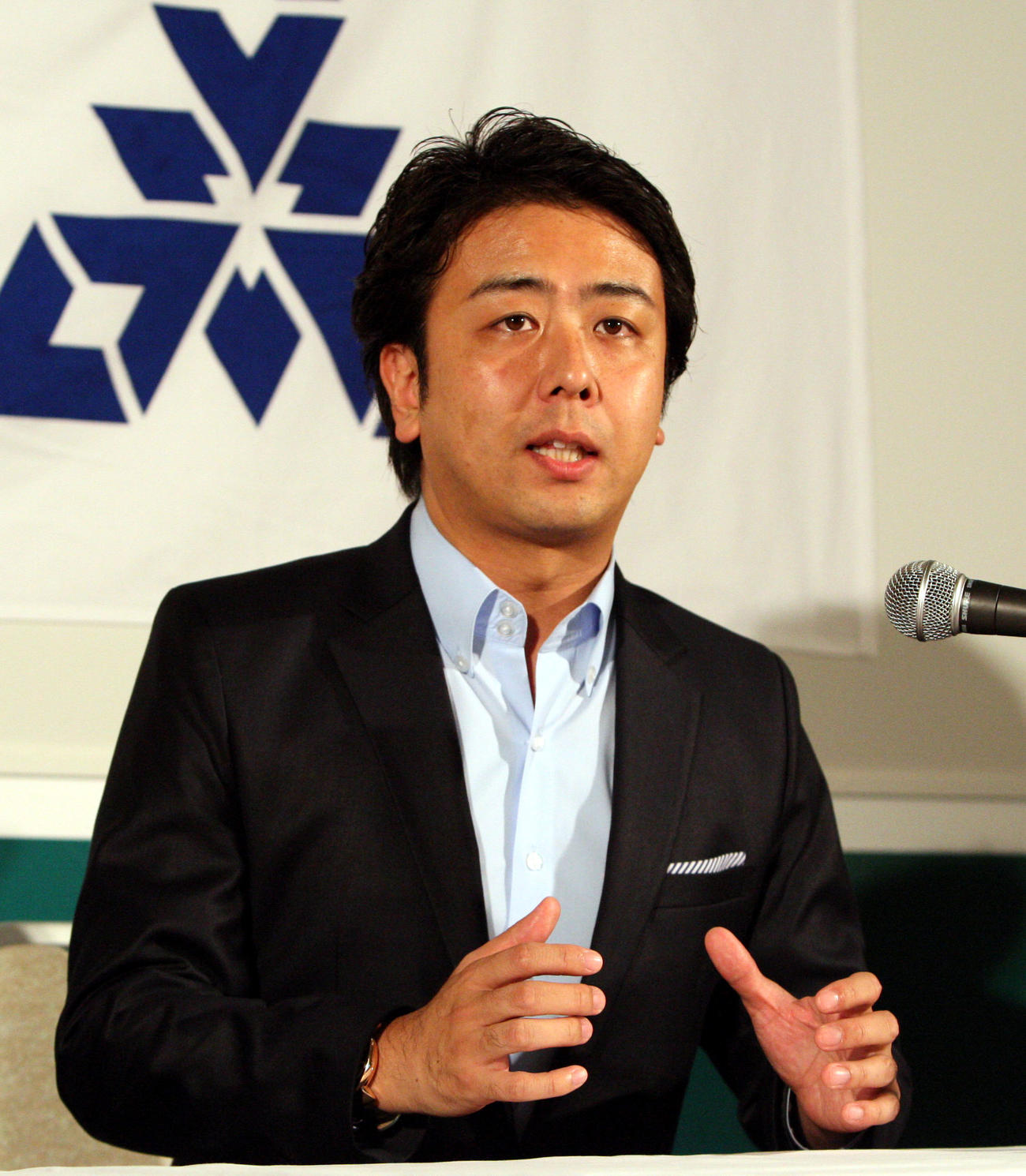 高島宗一郎福岡市長（2011年7月7日撮影）
