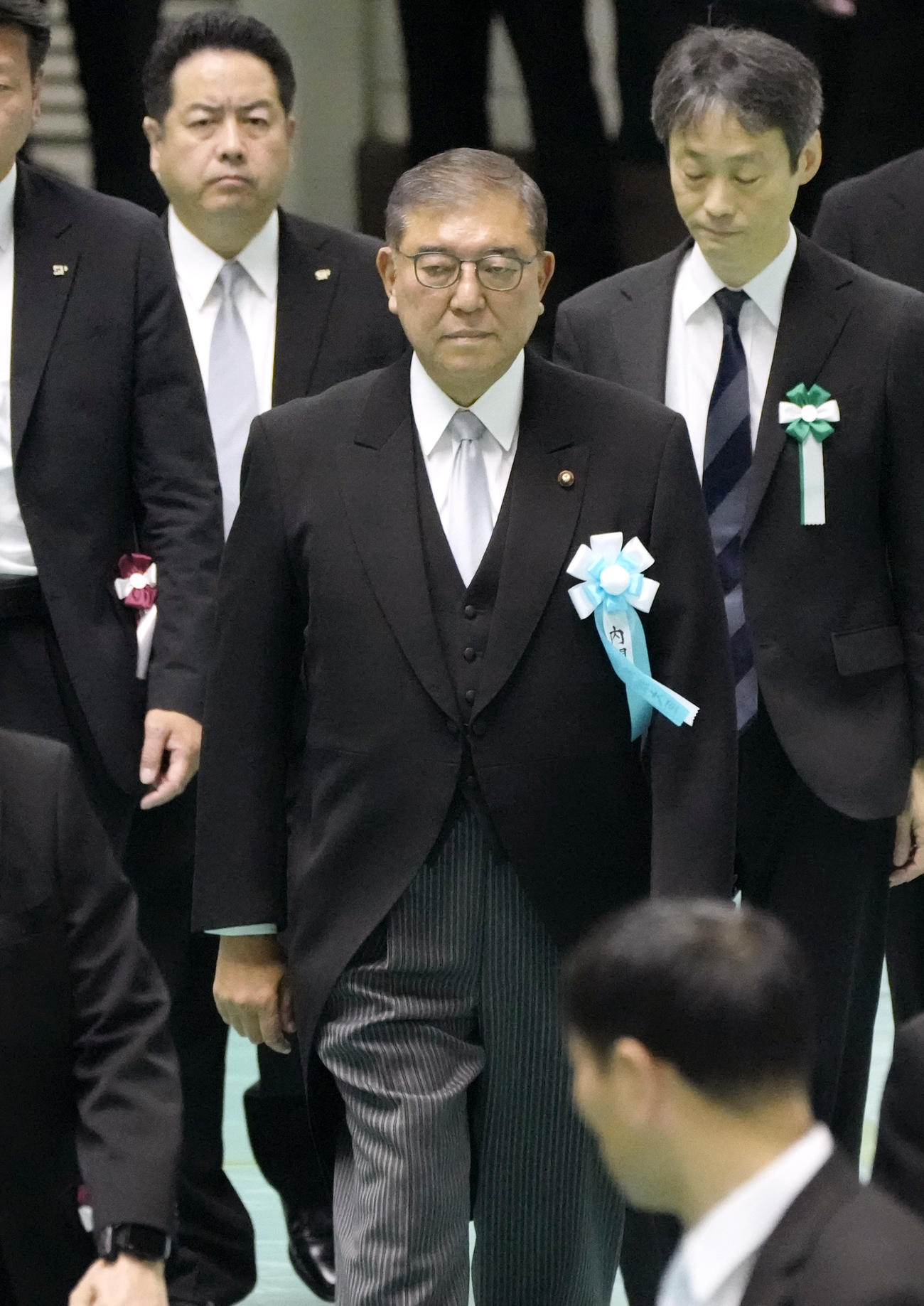 全国戦没者追悼式に臨む石破首相（共同）