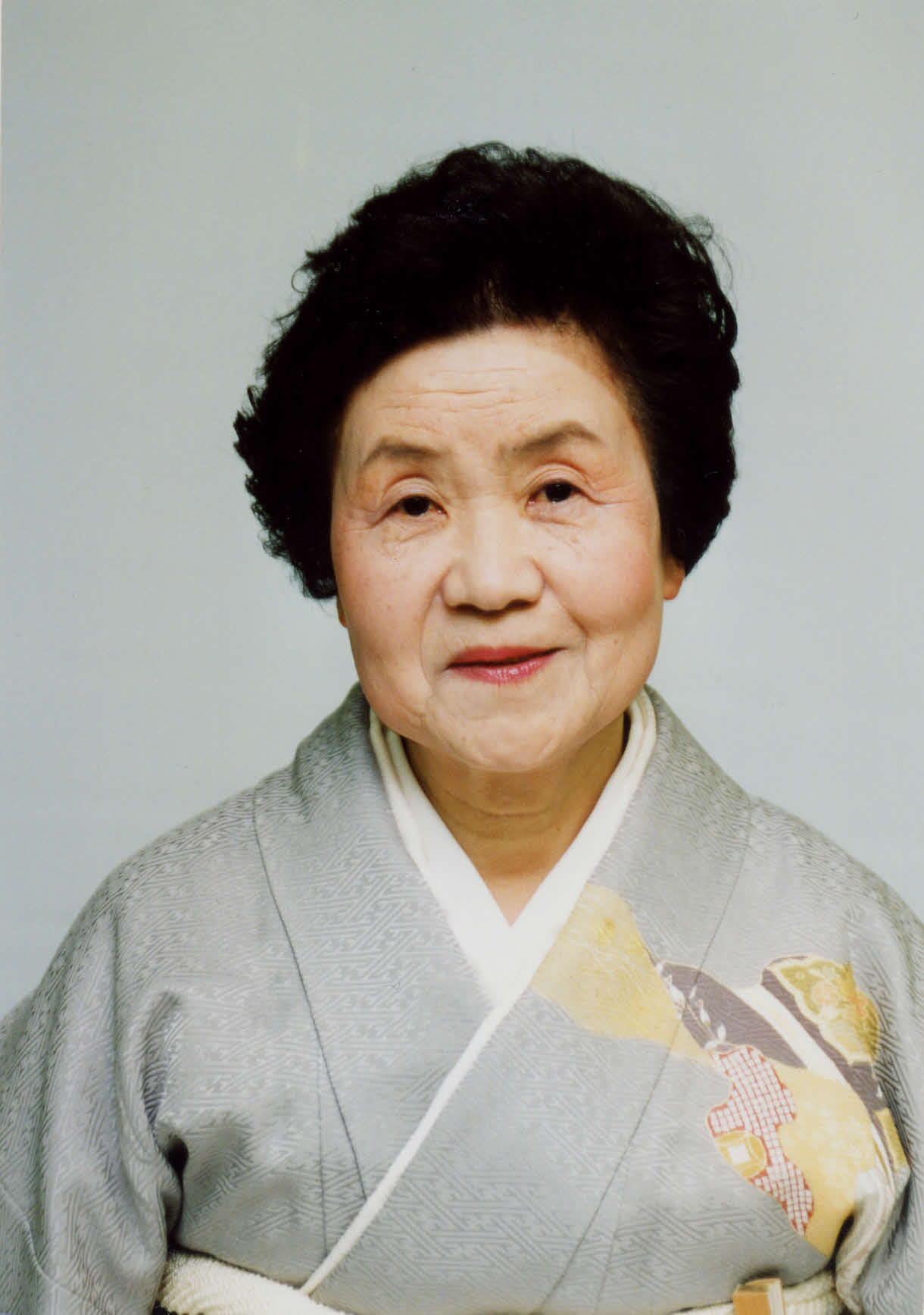 98歳4カ月4日の最年長対局記録を持ち、20日付で引退すると発表した囲碁の杉内寿子八段（日本棋院提供）