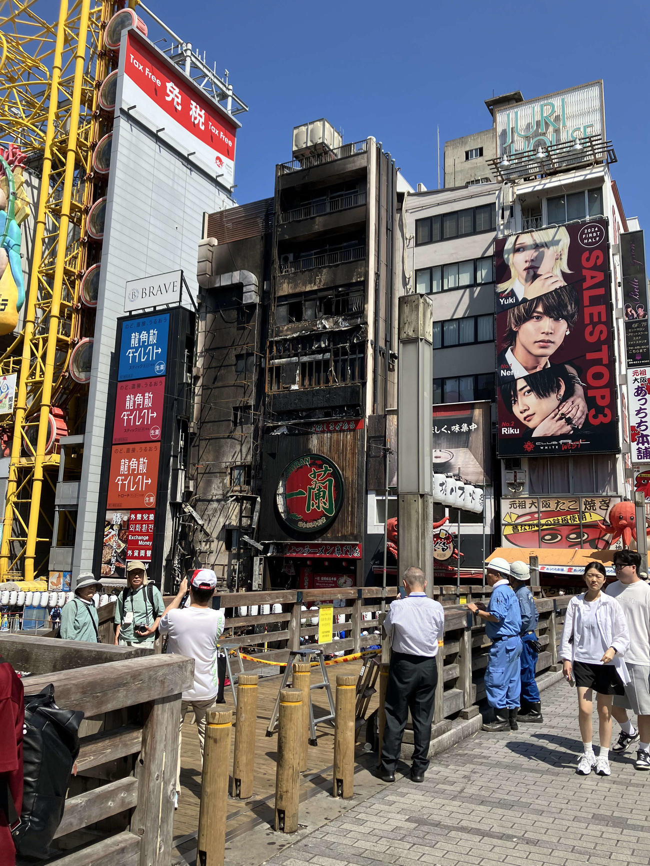 火災のあった大阪・道頓堀のビル（2025年8月撮影）