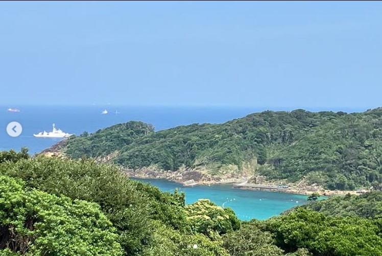 静養先の須崎御用邸で愛子さまが撮影された須崎の海（宮内庁インスタグラムから）