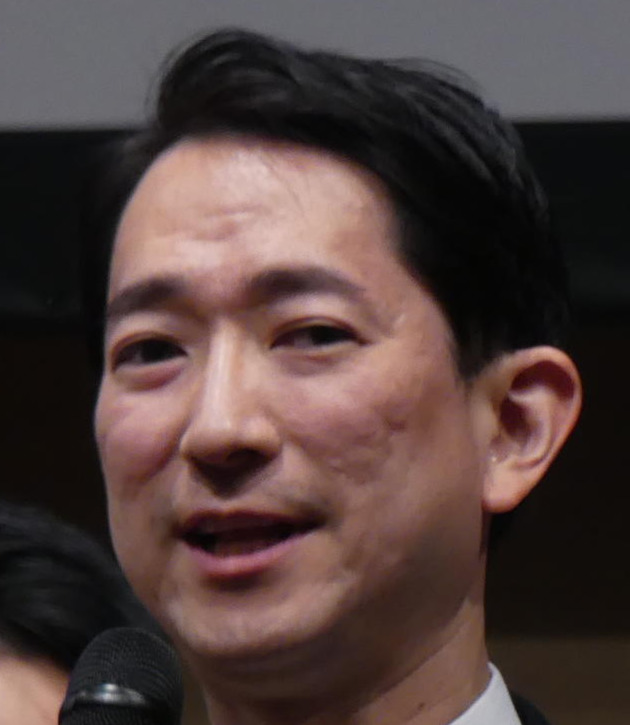 鳩山由紀夫元首相の長男、鳩山紀一郎氏（2024年2月撮影）