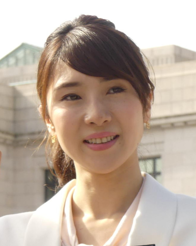 石川香織氏