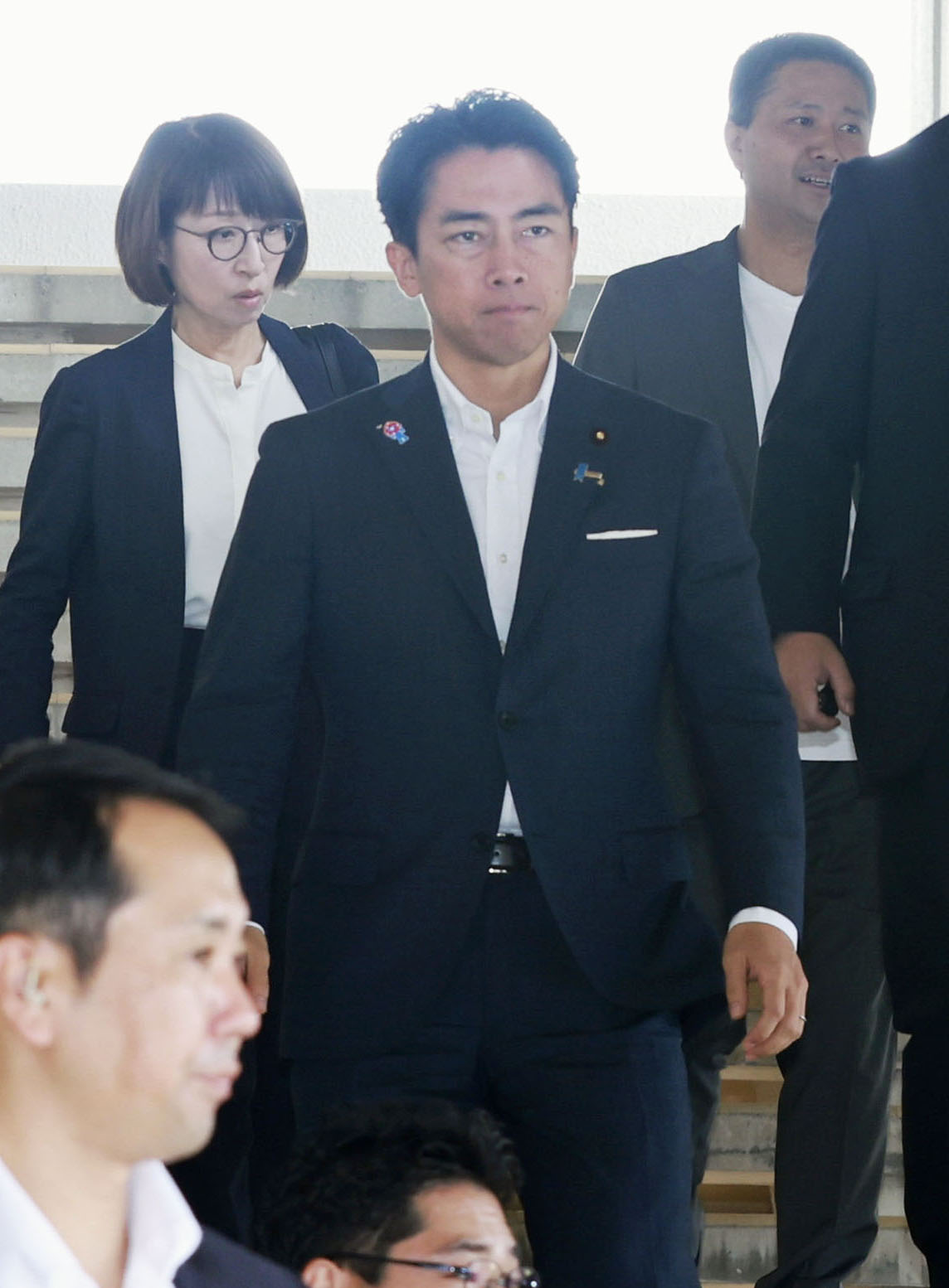 地元の支援者との会合を終えた自民党の小泉農相（代表撮影）