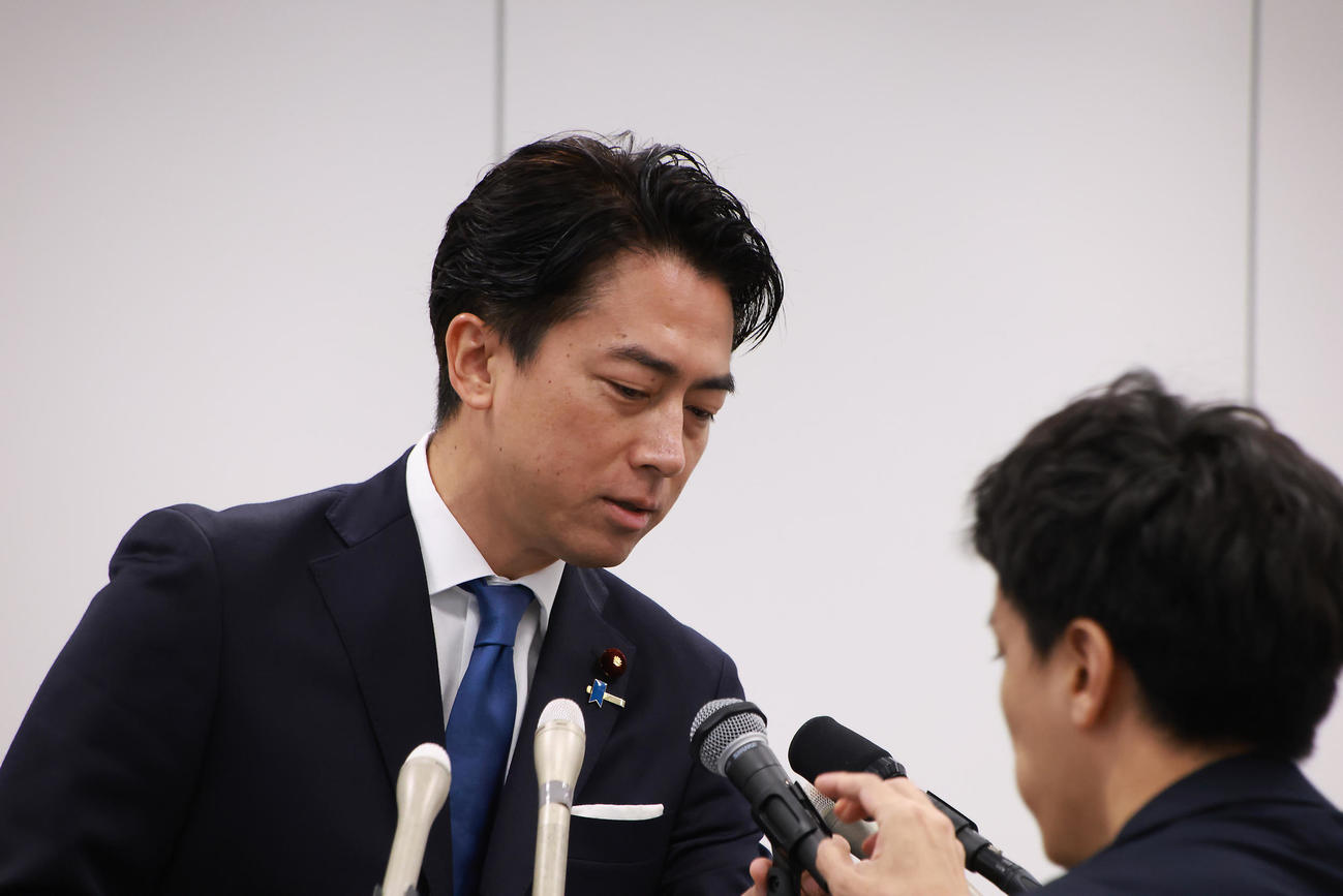 自民党総裁選への出馬表明をする小泉進次郎農相（撮影・中島郁夫）