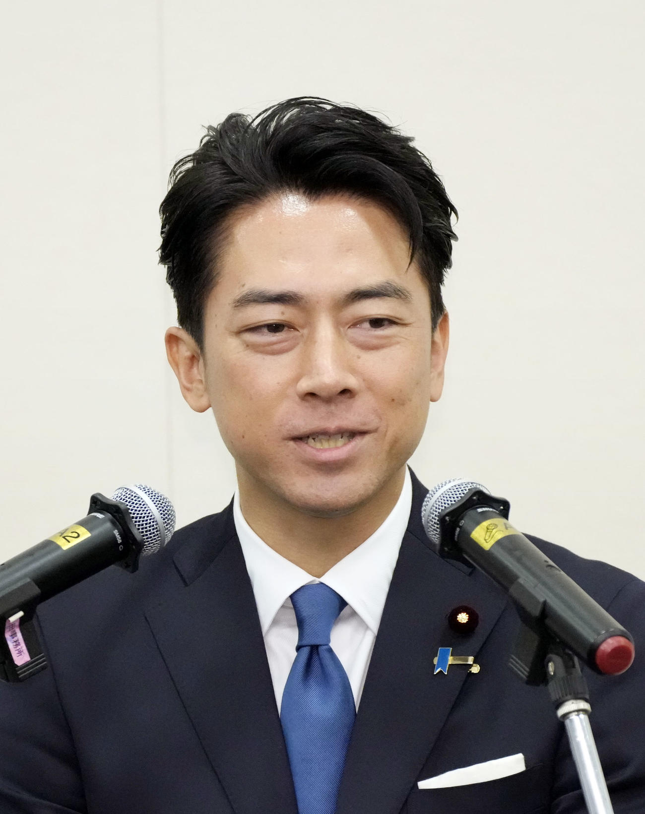 自民党総裁選の出陣式であいさつする小泉農相＝22日午後0時5分、国会（共同）
