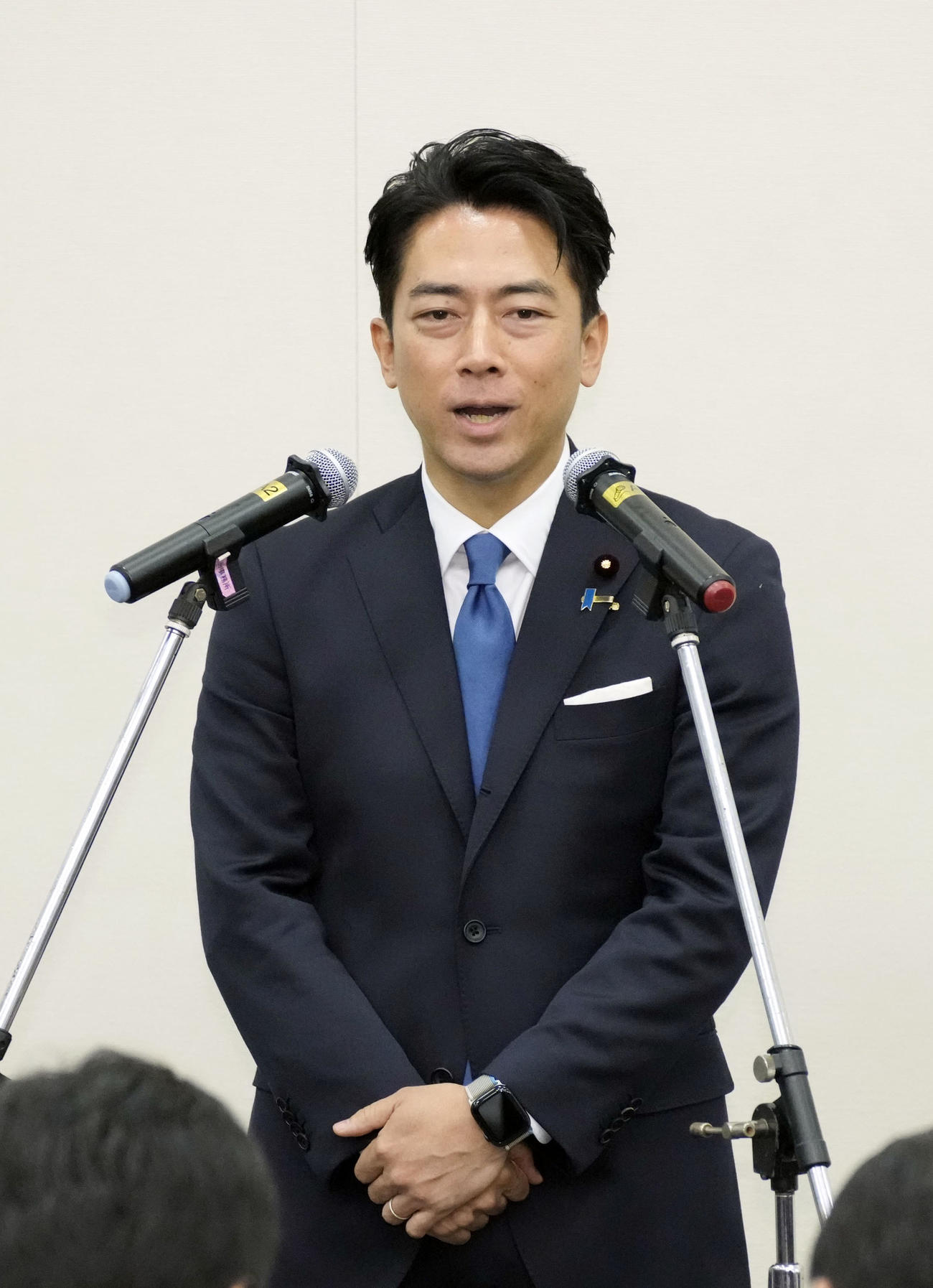 自民党総裁選の出陣式であいさつする小泉農相＝22日午後0時5分、国会（共同）