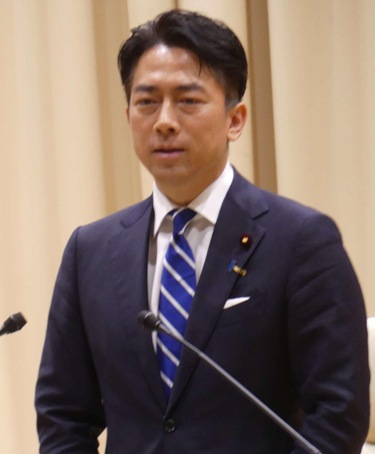 小泉進次郎農相＝25年5月
