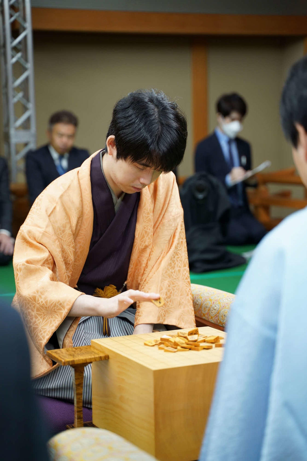 竜王戦5連覇と永世竜王の称号獲得を目指す藤井聡太竜王（日本将棋連盟提供）