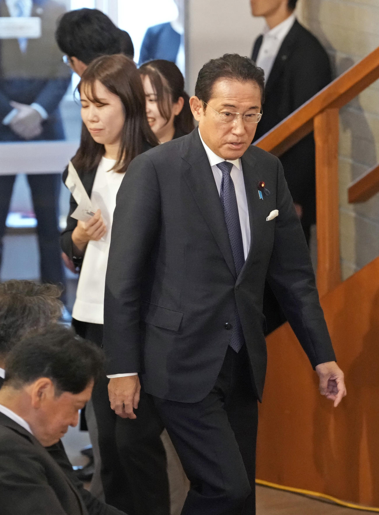 自民党総裁選の投開票に臨む岸田前首相＝4日午後0時50分、東京・永田町の党本部（共同）