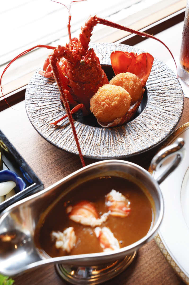 藤井聡太王座がランチで頼んだ陣屋カレー（伊勢エビ、日本将棋連盟提供）