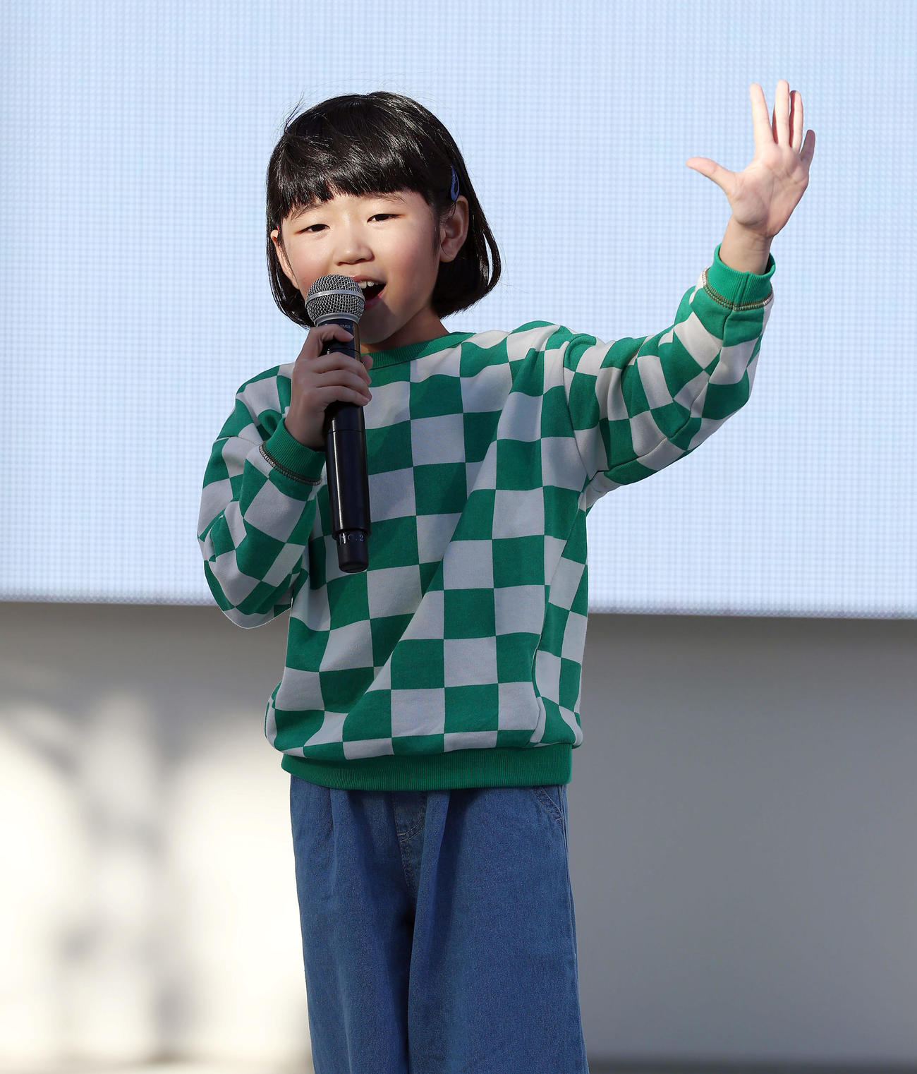 「クロージングイベント」であいさつする永尾柚乃（撮影・前田充）
