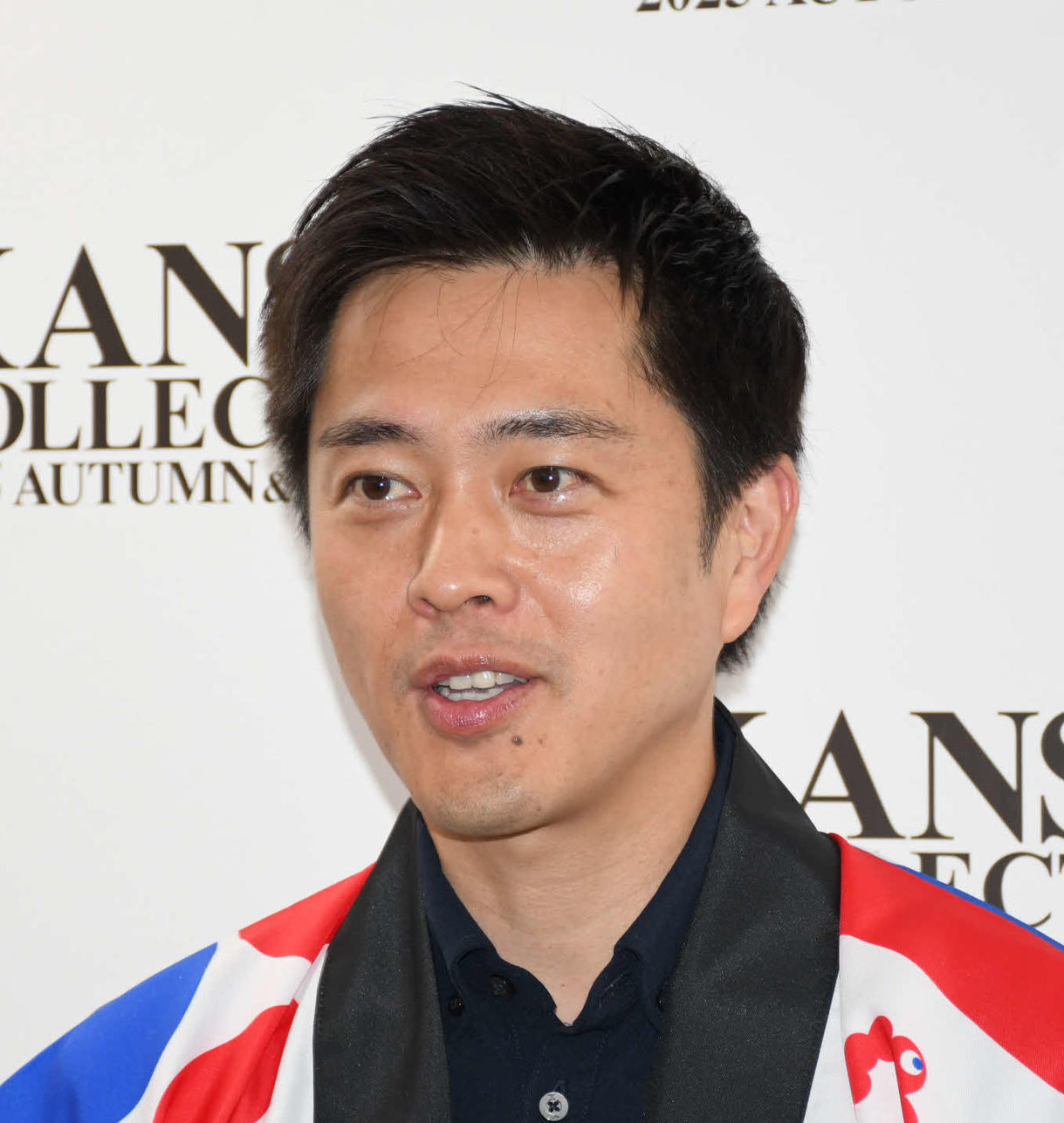 吉村洋文大阪府知事（25年８月）