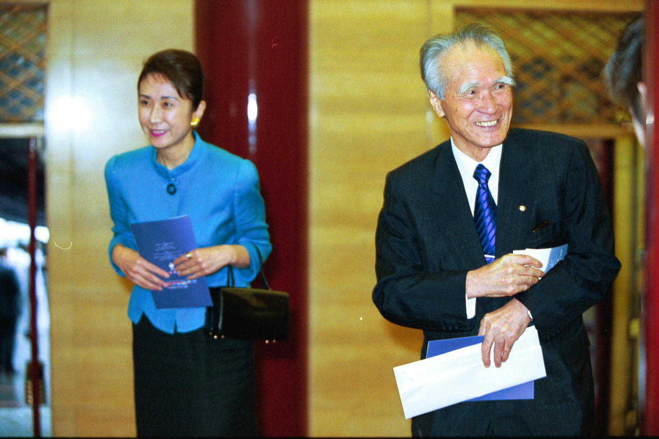 歌舞伎鑑賞会に招待された村山富市元首相