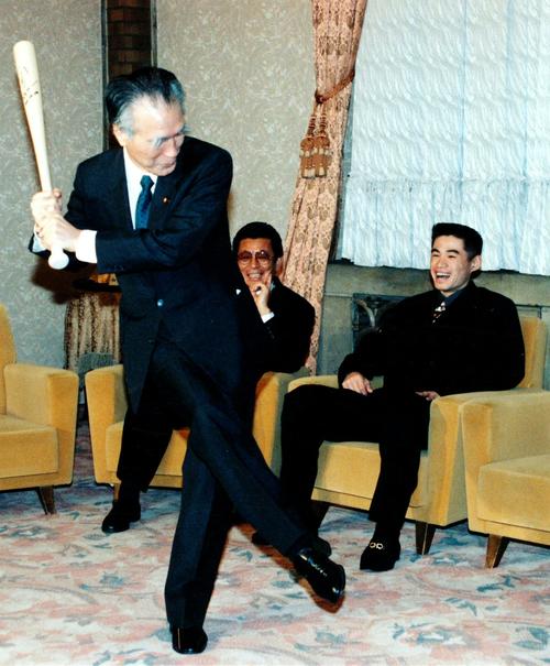 石破茂首相、村山富市元首相を悼む「誠実で実直な方だった」村山談話の