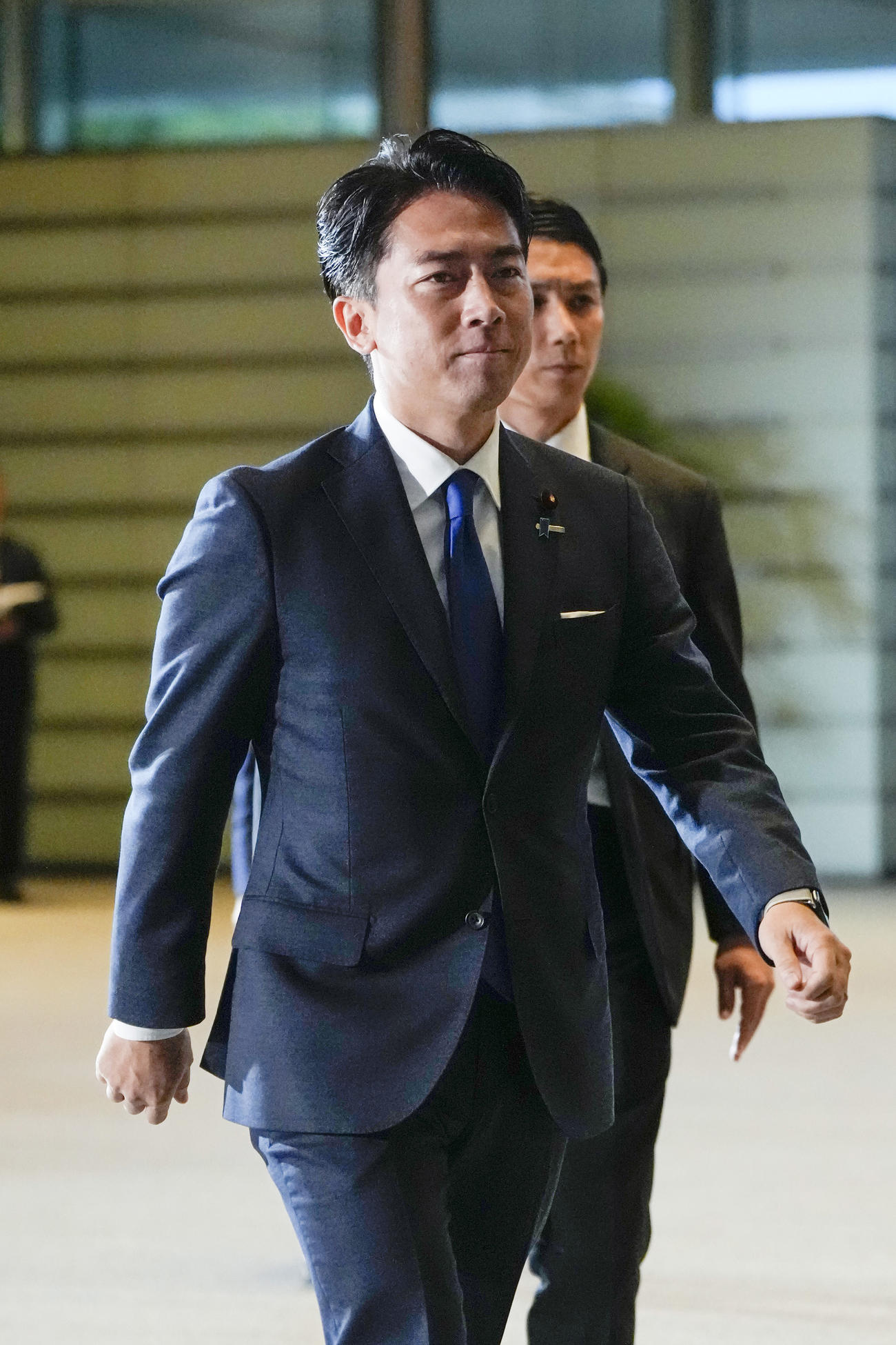 防衛相に決まり、首相官邸に入る小泉進次郎氏（共同）