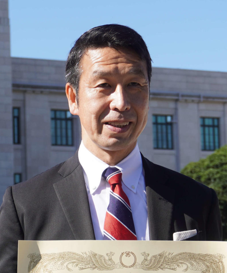 米山隆一氏（21年11月）