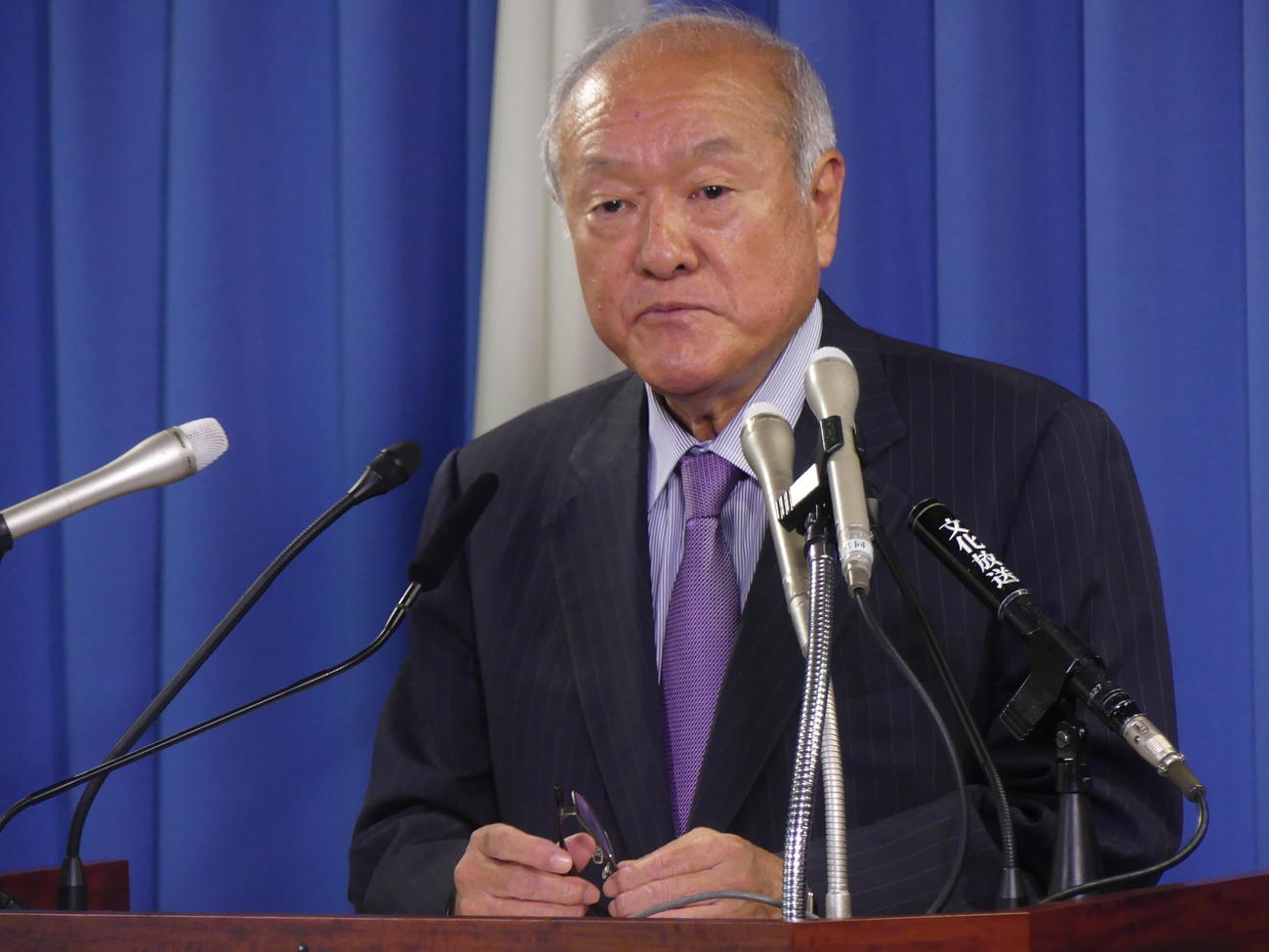 自民党の鈴木俊一幹事長（2025年10月7日撮影）