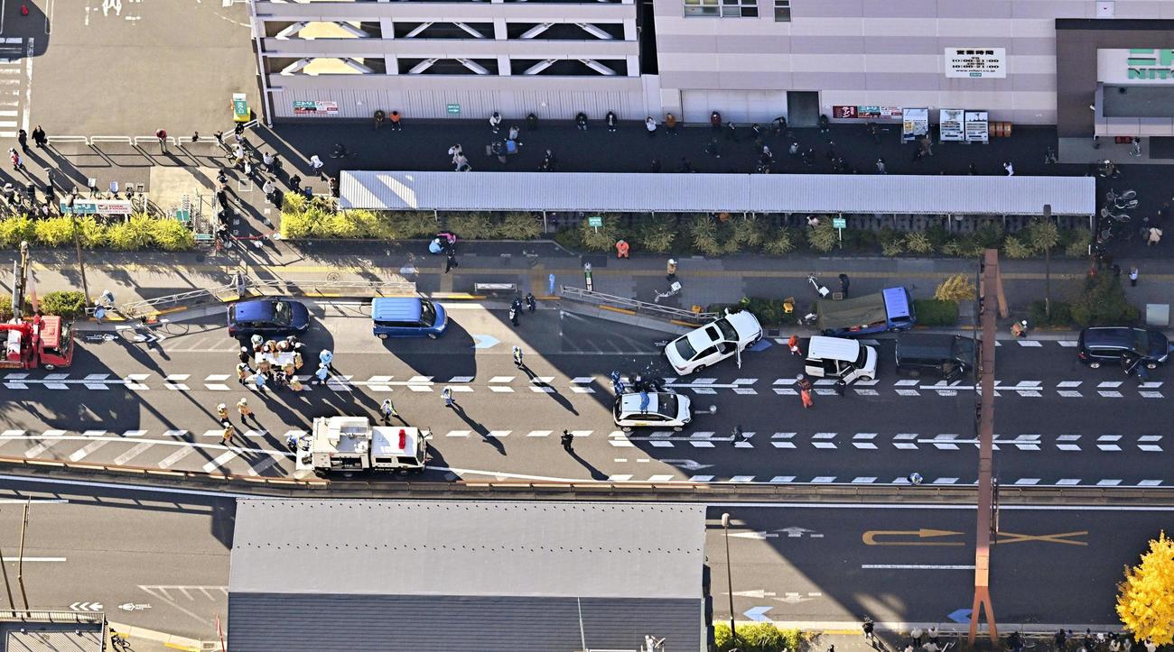 東京都足立区の交通事故現場（共同）