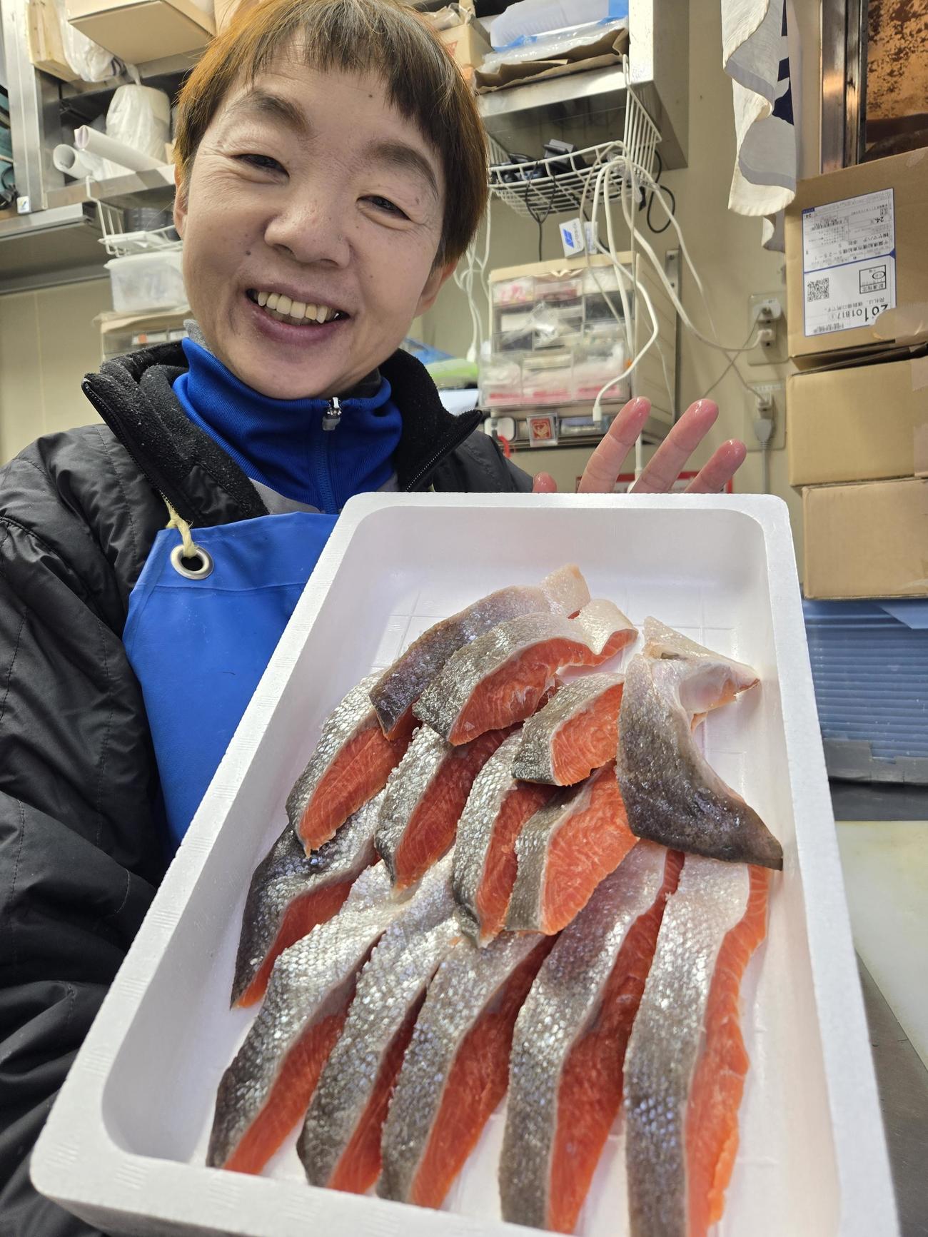 「しゃけこ」の愛称で有名。超辛口の鮭がおすすめです（撮影・寺沢卓）