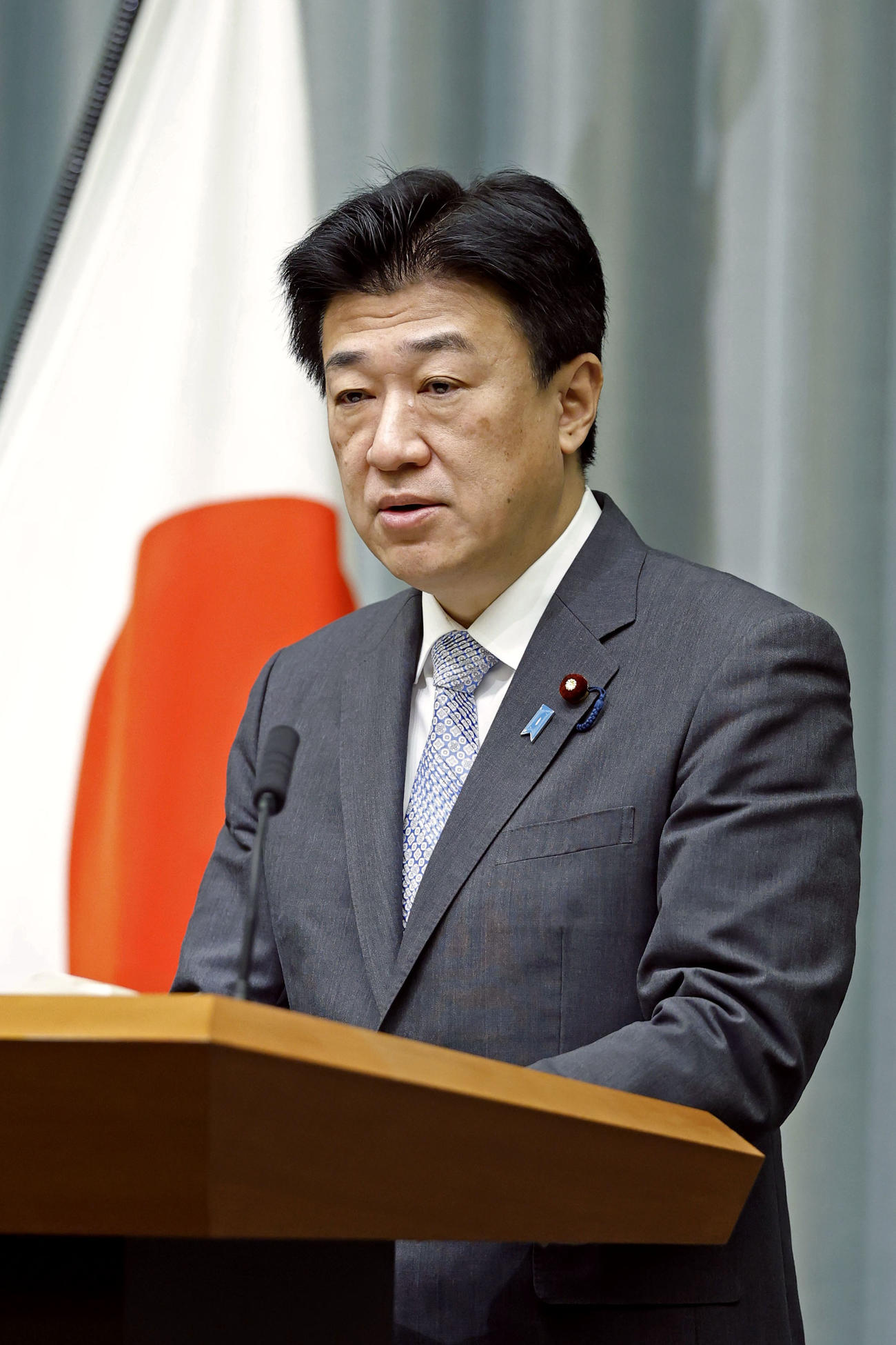 記者会見する木原官房長官＝12日午前、首相官邸（共同）