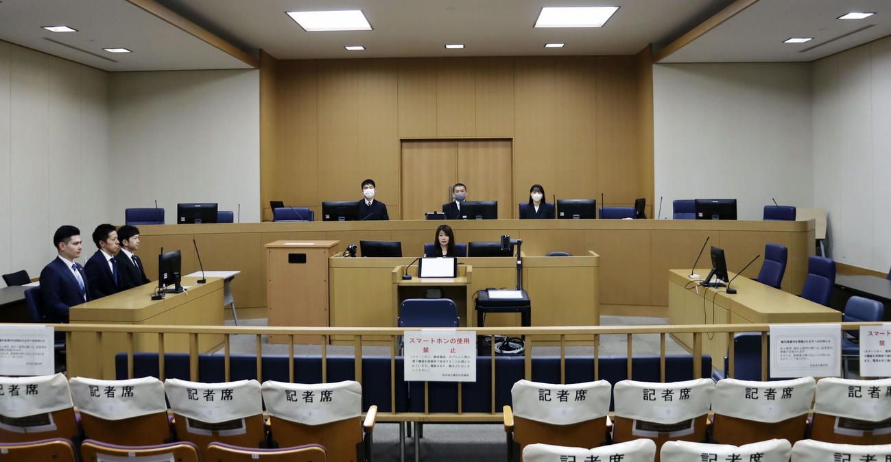 安倍元首相銃撃事件の論告求刑公判が開かれた奈良地裁の法廷（代表撮影）