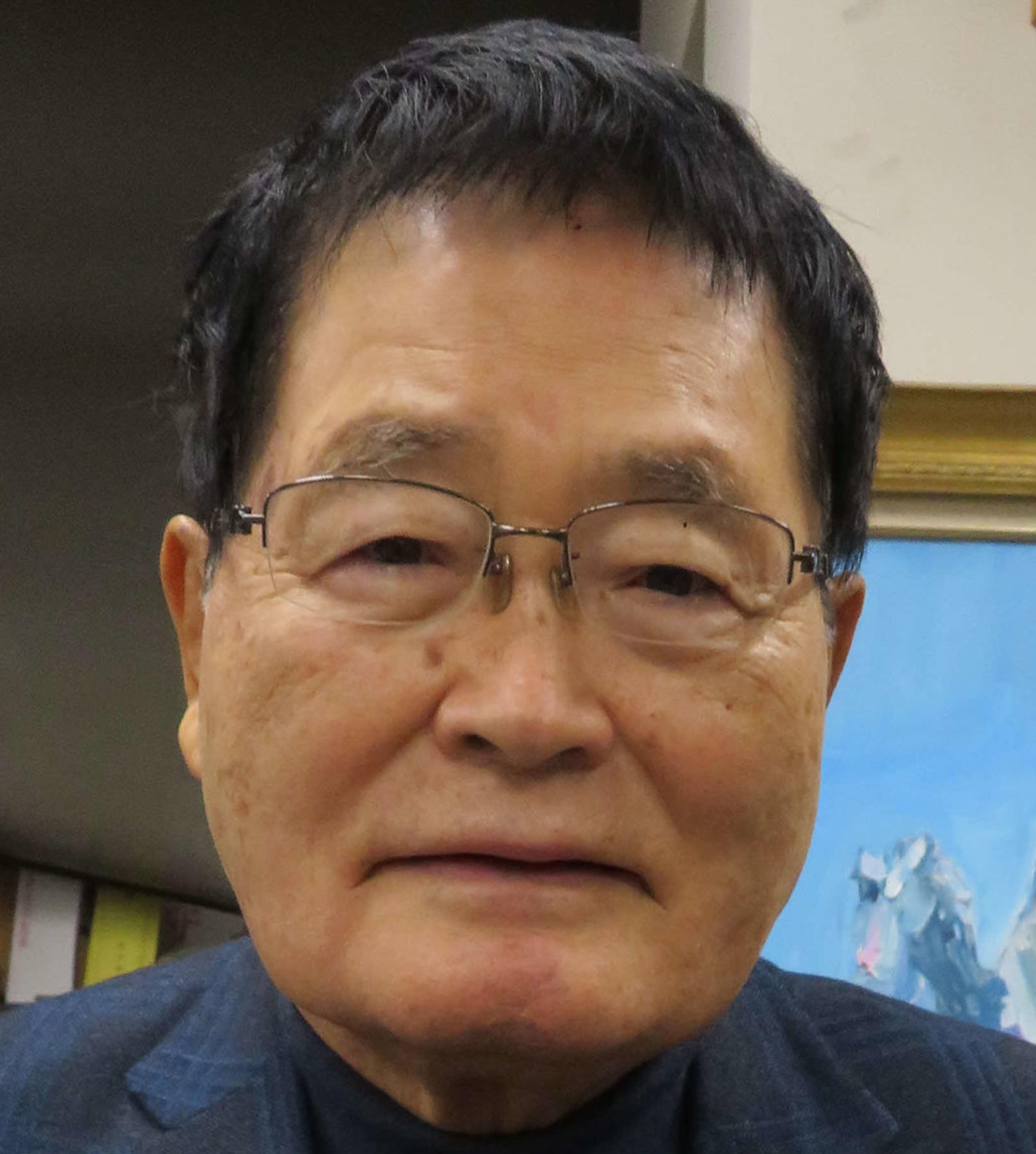 亀井静香氏（2017年12月）