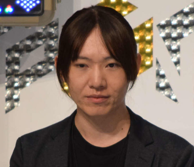 安野貴博氏