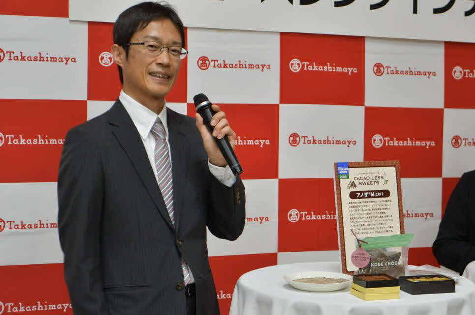 新素材「アノザM」の開発について説明する不二製油の石渡暁之課長