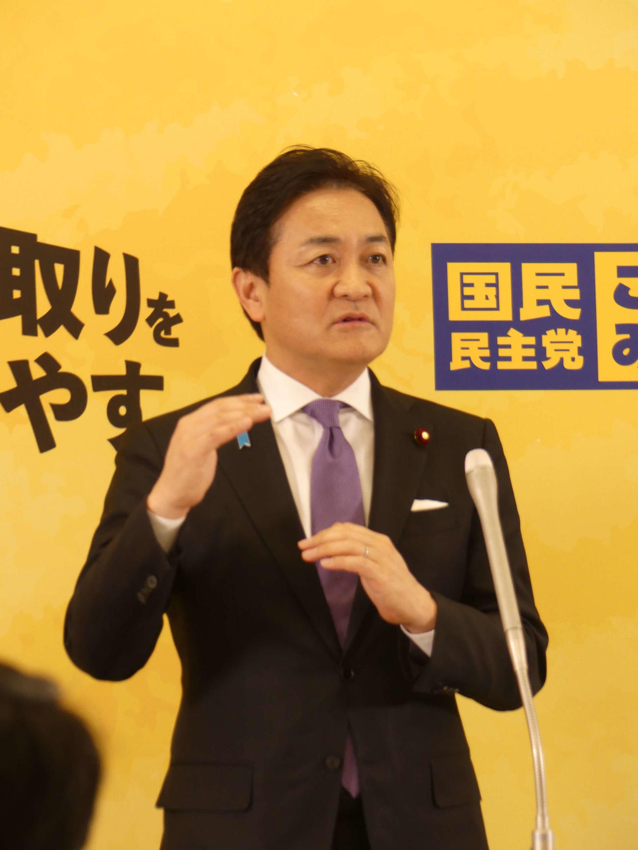 立憲民主党と公明党の新党結成方針について、受け止めを語る国民民主党の玉木雄一郎代表（撮影・中山知子）