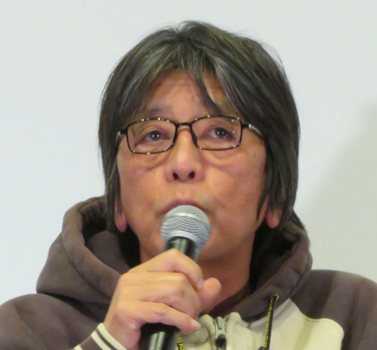 森達也監督（2024年6月撮影）