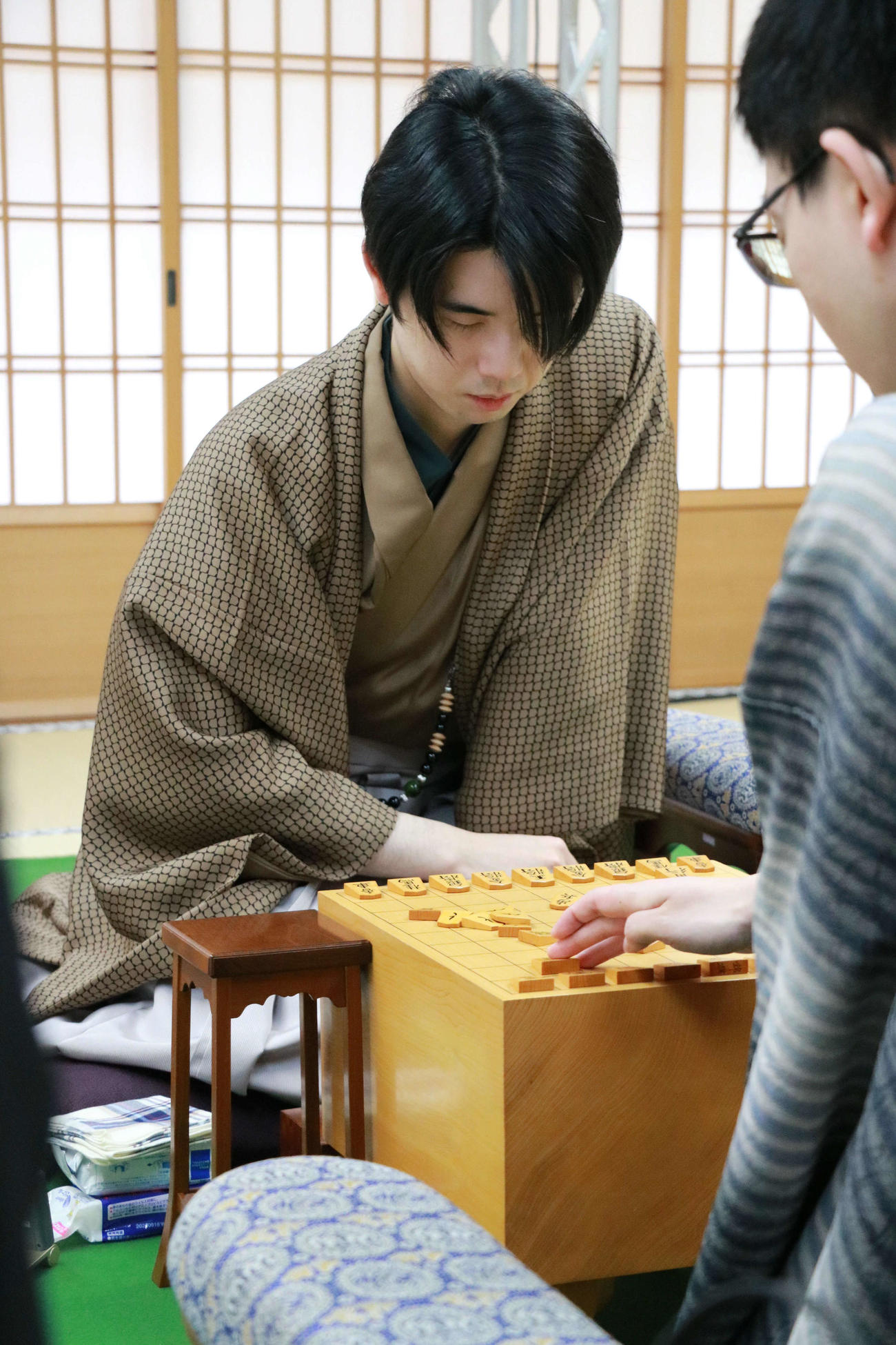 5連覇に向けて開幕連敗は避けたい藤井聡太王将（日本将棋連盟提供）