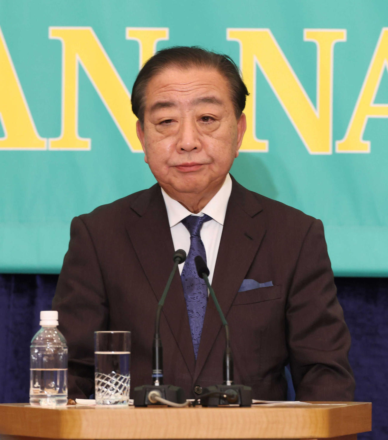 党首討論に臨む中道改革連合の野田共同代表（代表撮影）