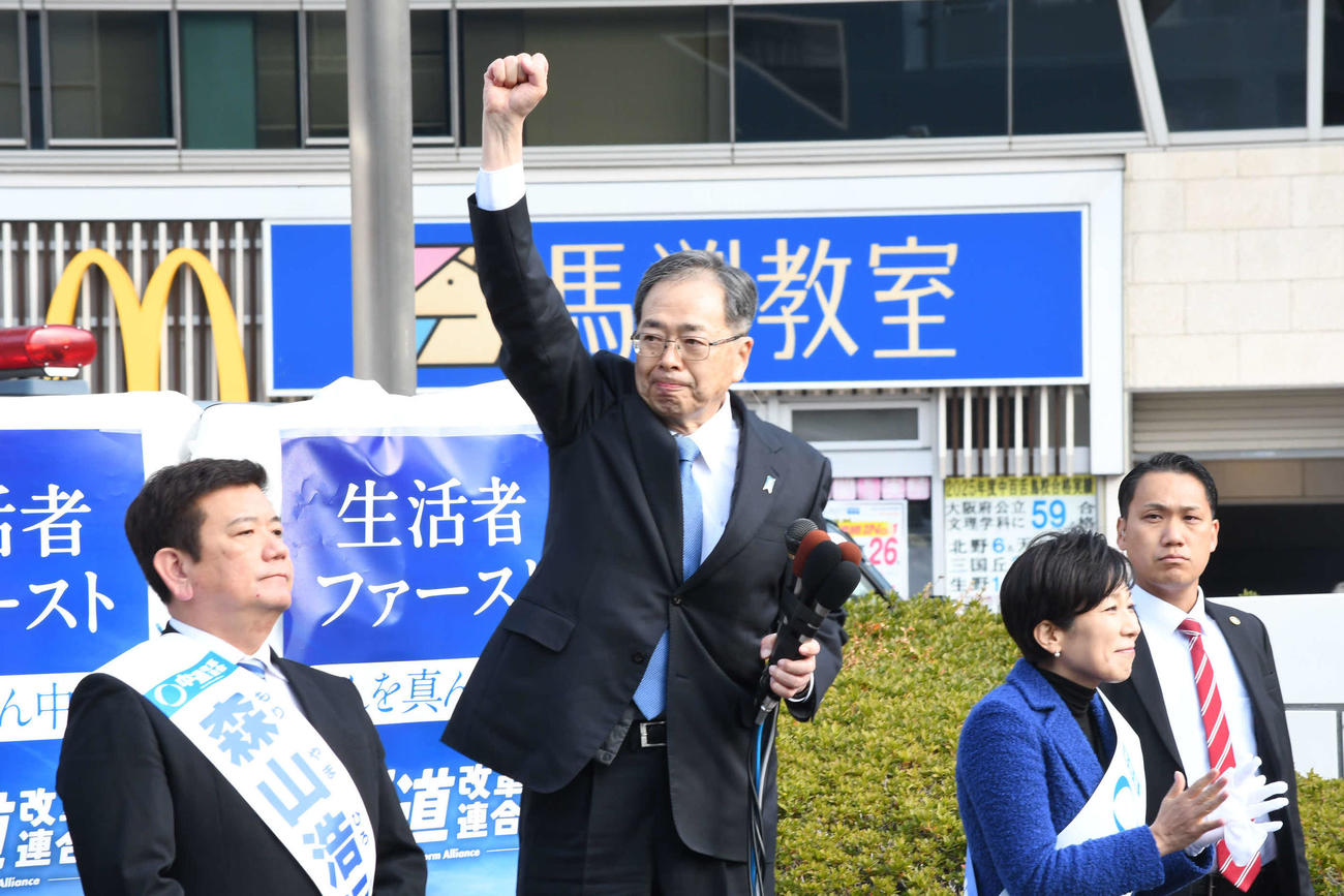 衆院選の第一声を上げた中道改革連合の斉藤鉄夫共同代表（撮影・阪口孝志）