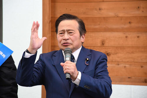 【衆院選】ラサール石井氏、自民候補の前で高市首相猛批判「独裁」「頑張ってるフリ。ずるい」 - 政治 : 日刊スポーツ