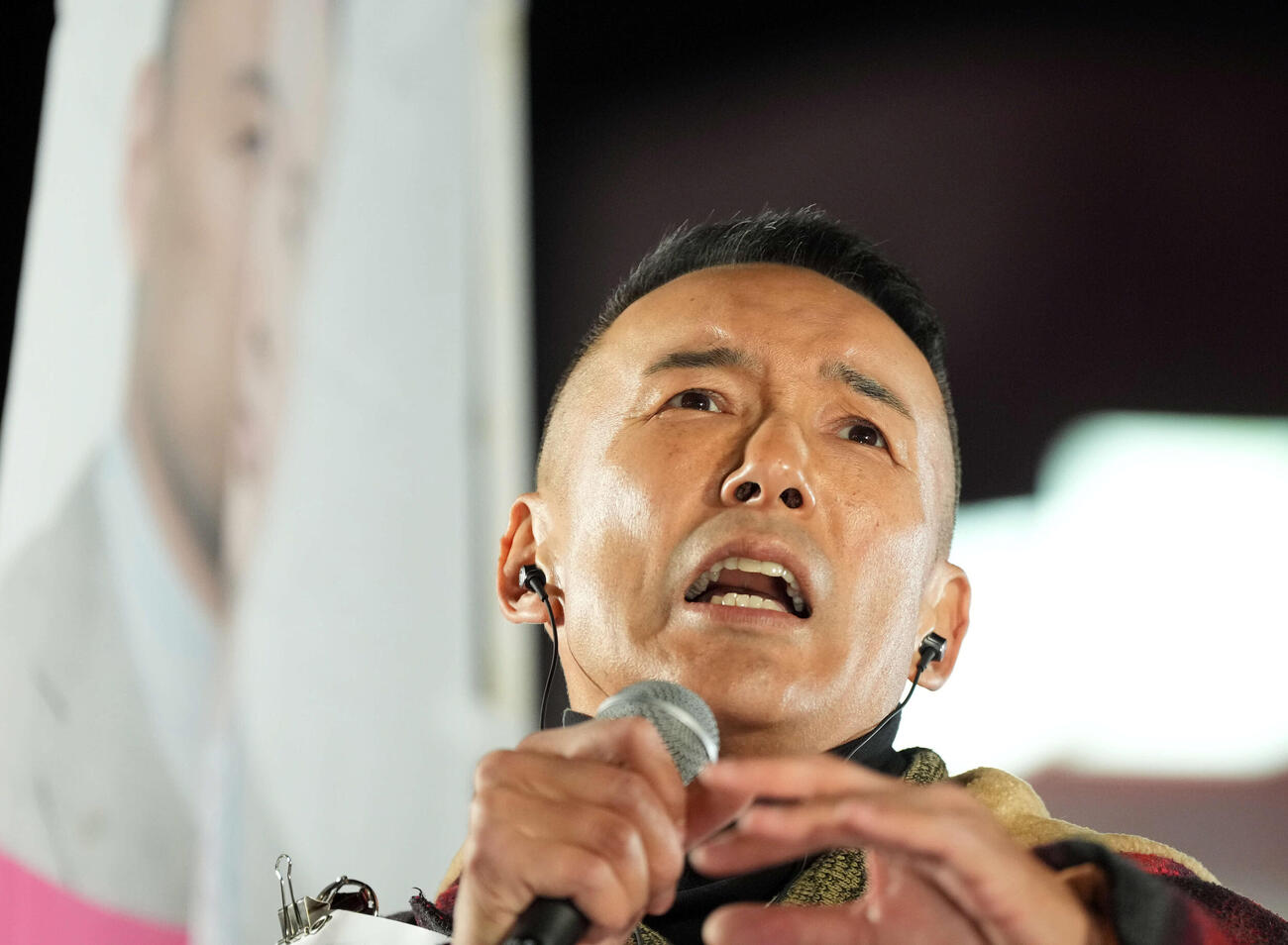 45分間街頭演説で熱弁を振るったれいわ新選組の山本代表（撮影・たえ見朱実）