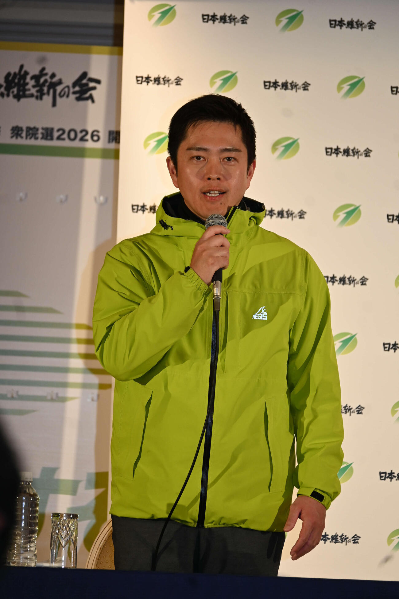 大阪府知事、大阪市長の出直しダブル選で再選を決めた吉村洋文氏が会見（撮影・松浦隆司