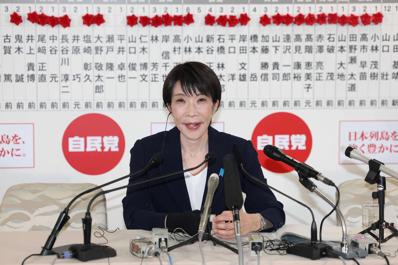 取材に応じる高市早苗首相（代表撮影）