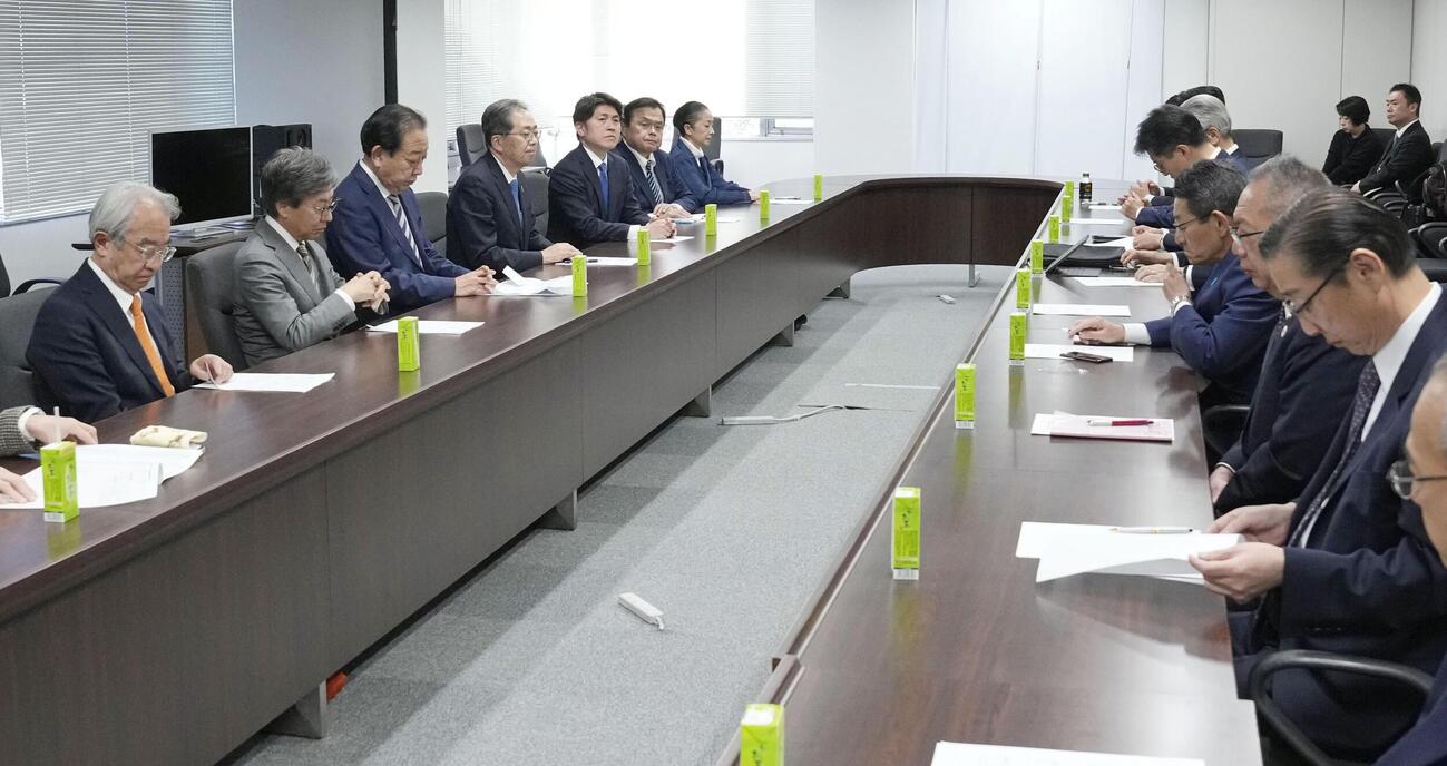 中道改革連合の執行役員会（共同）