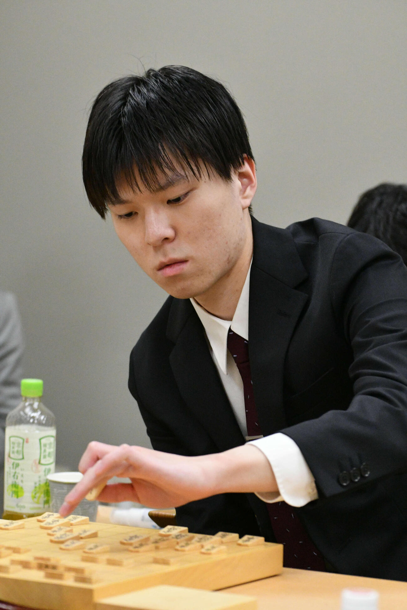 「公式戦のつもりで」と福間香奈女流5冠を編入試験で下した片山史龍四段
