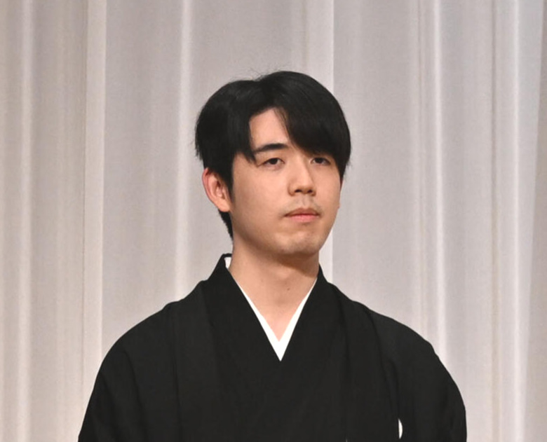 藤井聡太6冠（2026年撮影）