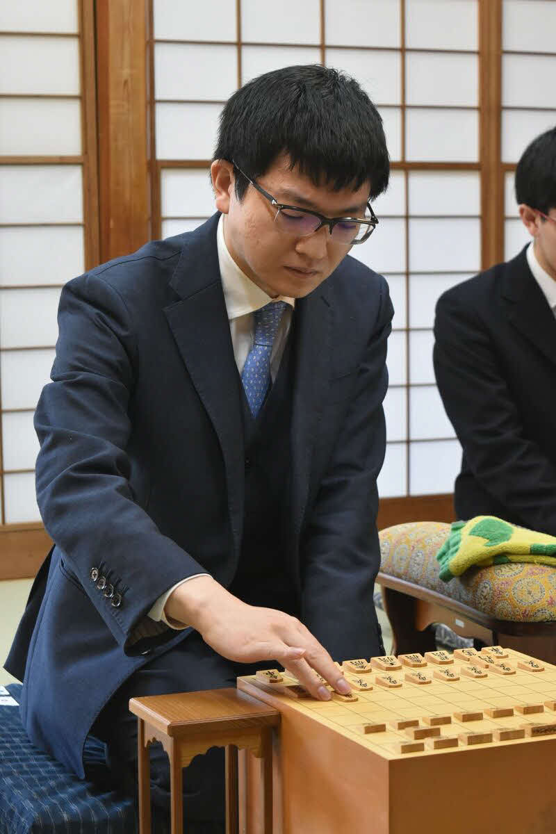 2年連続2回目の挑戦を目指す永瀬拓矢九段（日本将棋連盟提供）