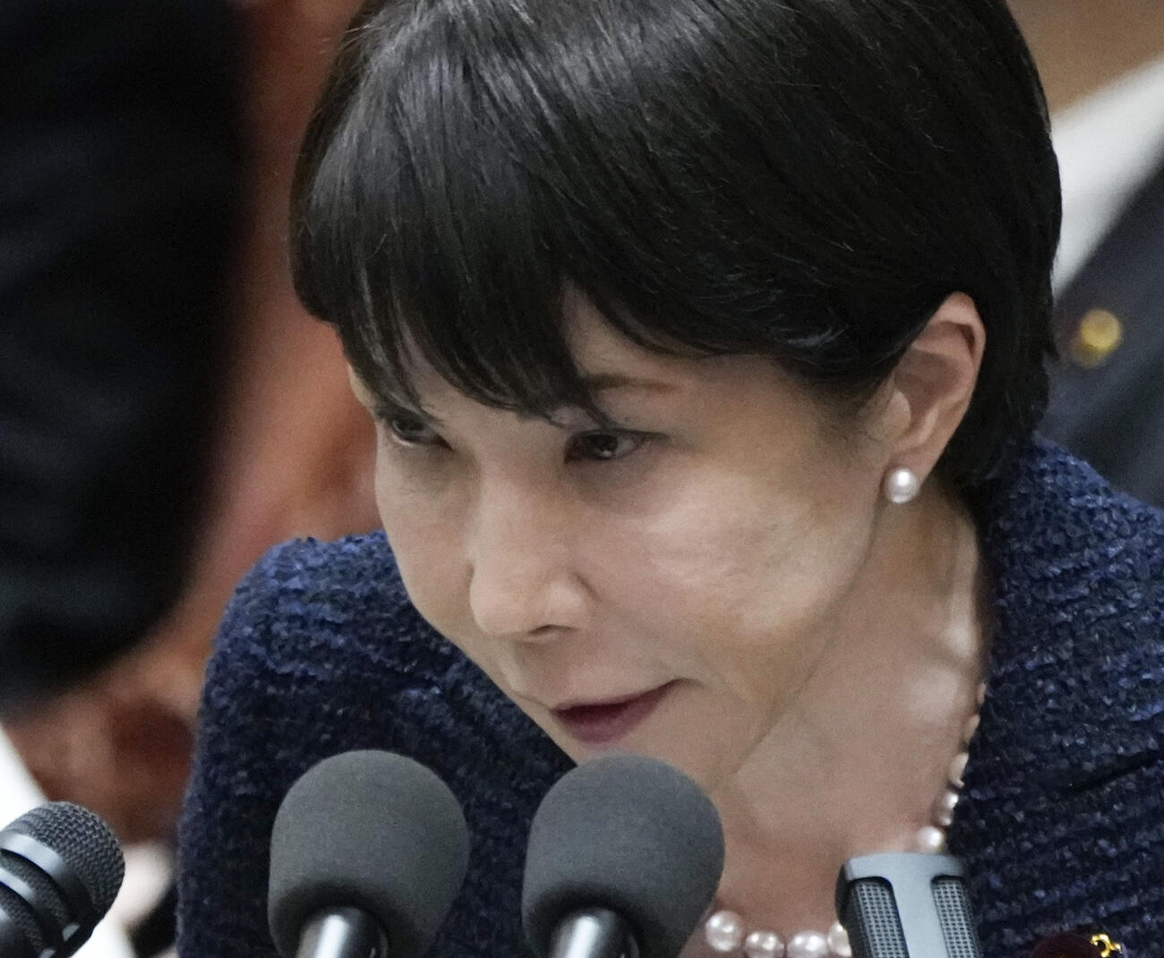 衆院予算委の締めくくり質疑で答弁する高市首相（共同）