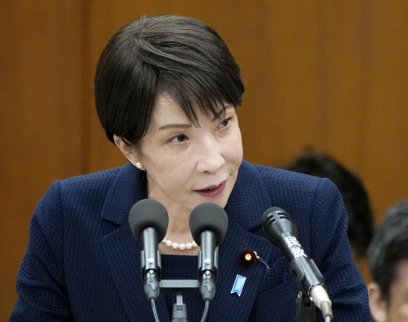衆院厚労委で答弁する高市首相＝24日午前
